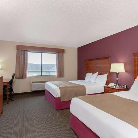 Americinn By Wyndham New London Esterno foto