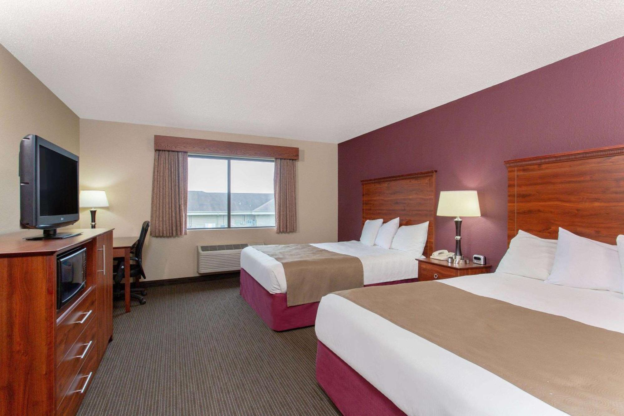 Americinn By Wyndham New London Esterno foto