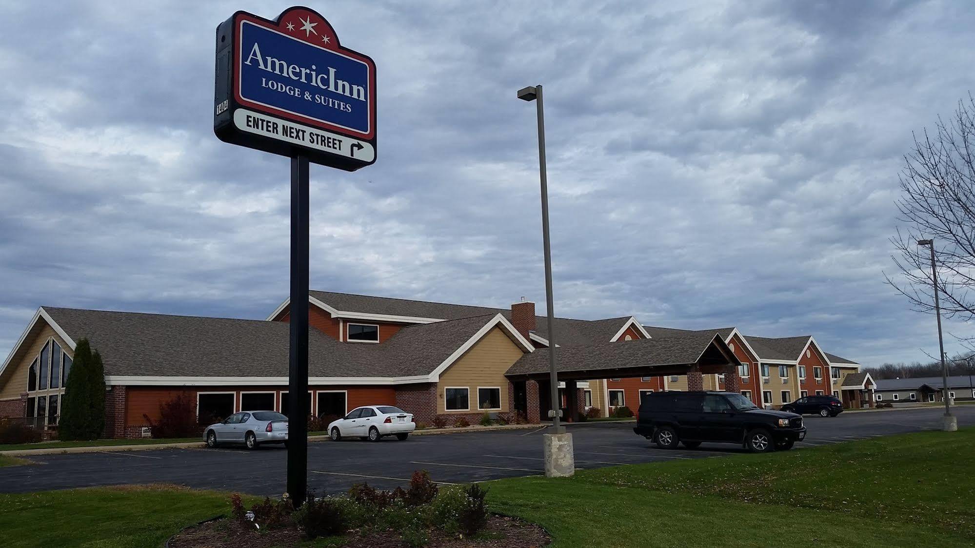Americinn By Wyndham New London Esterno foto